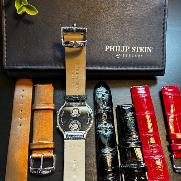 Philip Stein Teslar Classic Round Small Women's Watch - Picture 2 of 2